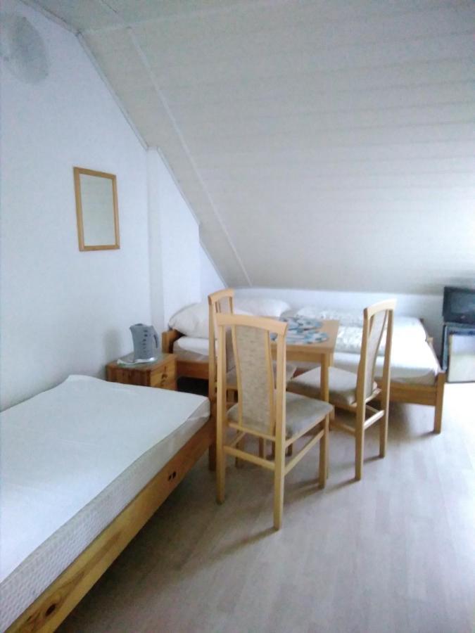Dom Pod Sosnami Mielno (Koszalin) Exterior foto